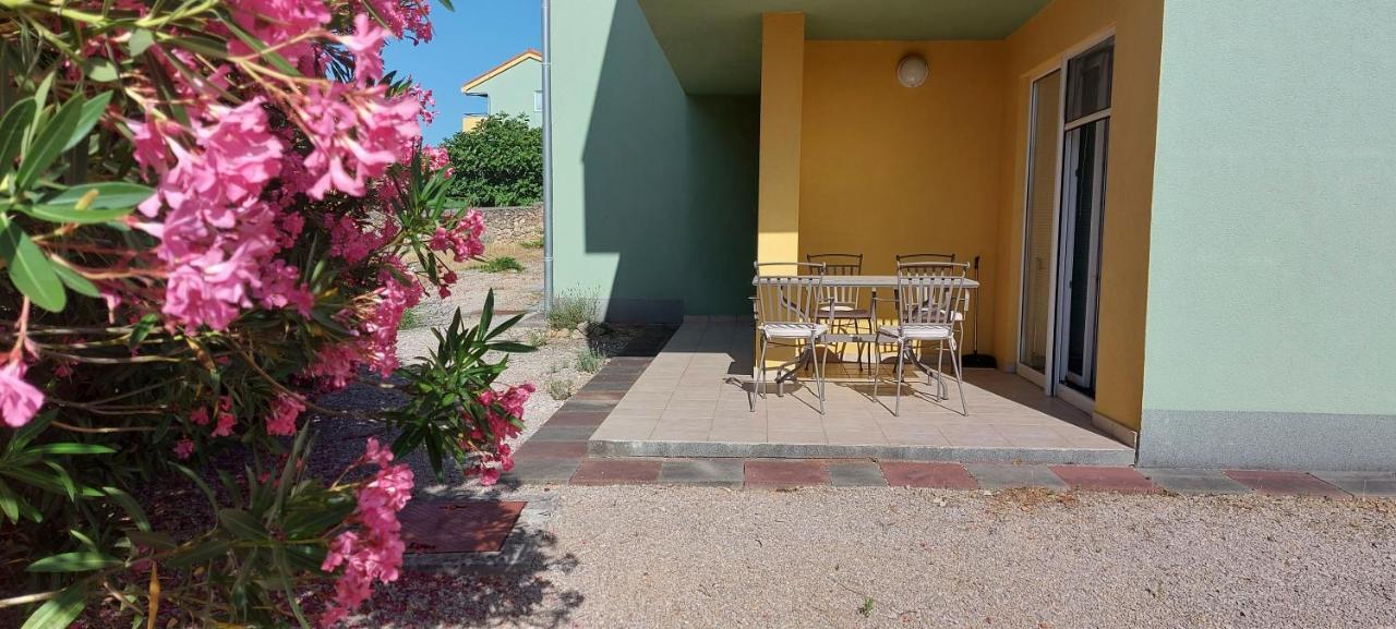 Apartments Sunshine & Smile Klimno Buitenkant foto